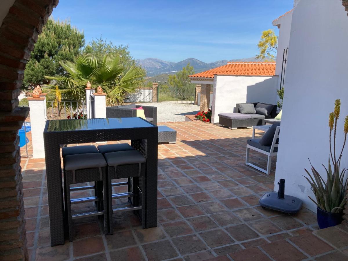Casa Soleada Holiday Fully Private Villa Canillas de Aceituno Bagian luar foto