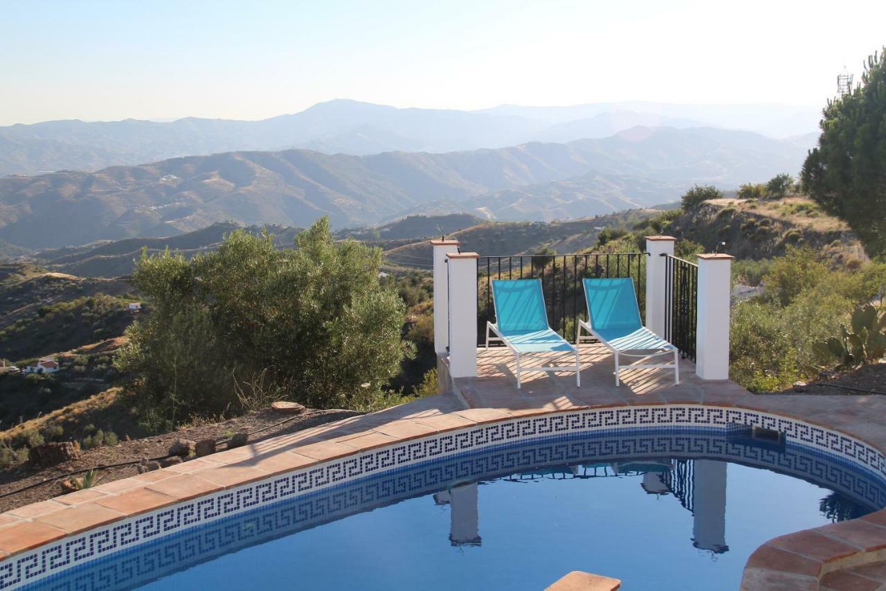 Casa Soleada Holiday Fully Private Villa Canillas de Aceituno Bagian luar foto
