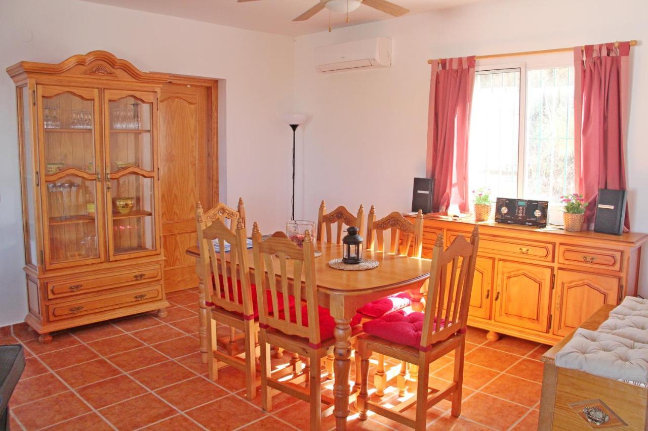 Casa Soleada Holiday Fully Private Villa Canillas de Aceituno Bagian luar foto